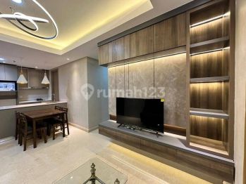 Apartement 2 BR Furnished Disewa Gold Coast 90m2 Design Interior Rp 170jt