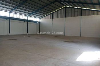 Gudang Akses Kontainer Nanjung