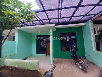 Dijual Rumah Vila Pajajaran