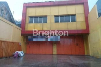 RUKO BESAR DAN BAGUS SIAP PAKAI!! LOKASI STRATEGIS! BANGUNAN TERAWAT DAN SIAP 3