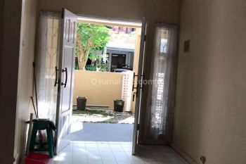 Rumah 2 Lantai Dijual di Bintaro Jaya sektor 5