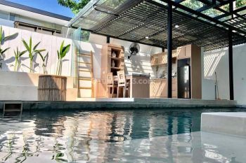 M O N T H L Y R E N T A L Minimalist Villa With Ocean View In Complex Area