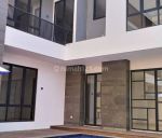 thumbnail-rumah-mewah-ada-private-pool-di-emerald-cove-gading-serpong-14