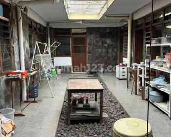 Rumah Di Mainroad Pajajaran