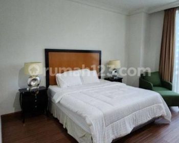 Apartemen Pakubuwono View 2BR pool view murah lt rendah by Brigitta