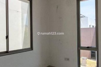 Rumah 1 Lantai Jual Cepat Luas 135 M2 di Sektor 3a Bintaro 12258
