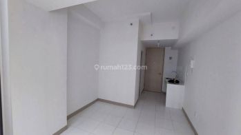 Apartement Pik 2 Tokyo Riverside Studio Kosongan