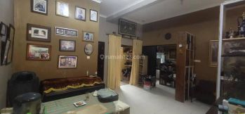 Rumah Nyaman Siap Huni di Komplek Bumi Sariwangi, Bandung