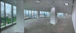 thumbnail-for-rent-office-space-barre-condition-di-lantai-rendah-mh-thamrin-3