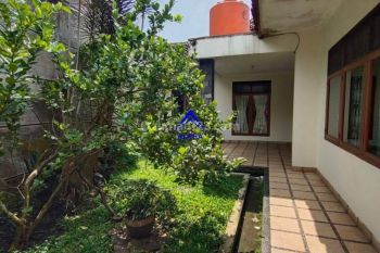 Dijual Rumah Luas di Pasteur Bandung Semi Furnished