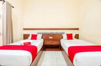Guest house poros jalan raya dekat kampus
