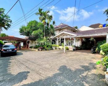 Rumah murah tanah luas di area elite dan premium,akses 2 mobil