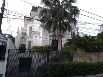 Rumah Mewah Di Jl Cibeber Kebayoran Baru Jakarta Selatan