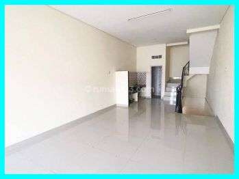 Chandra Rumah Baru Plong Uk 4x15m di Jelambar