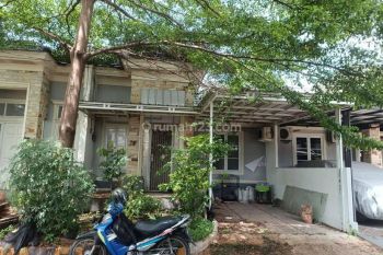 Rumah 2 lantai di jual di  perumahan jatisari permai