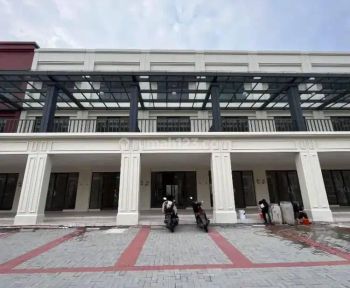 Ruko Disewakan Bagus Dan Dipinggir Jalan Ramai