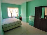 thumbnail-sewa-apartemen-cosmo-residence-2-bedroom-lantai-tinggi-furnished-5
