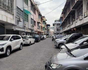 Dijual ruko gandeng daerah katamso