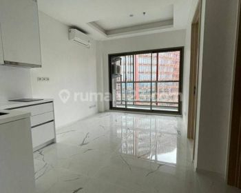 1 BR Unfurnished Apartemen South Quarter Residence