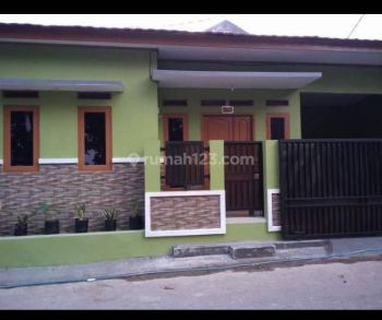 Rumah di Kayu Gede Graha Raya