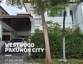 Rumah Villa Westwood Pakuwon City  STRATEGIS, SIAP HUNI, MINIMALIS