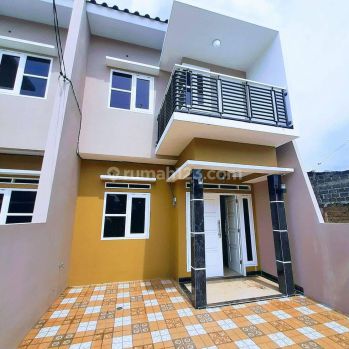 Rumah Siap Huni 4 Kamar Tidur Dekat Tol di Depok