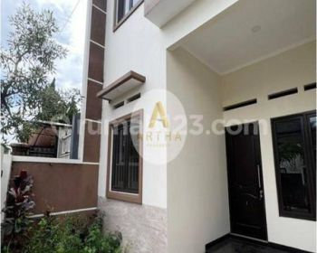 Rumah Baru 2 Lantai Turangga Buah Batu Bandung Dekat TSM