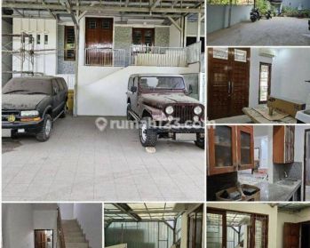 Rumah 2 lantai sedang renovasi di Cilandak green hills Jakarta selatan