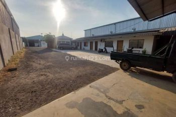 Gudang siap pakai dekat pintu toll Plumbon