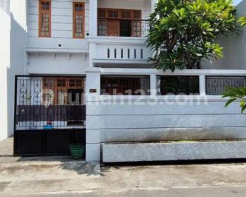 Dijual Rumah Cantik Siap Huni Bangunan Bagus Di Baturan Colomadu