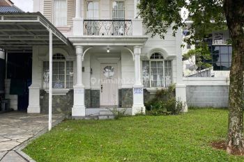 Disewakan Rumah Classic Modern Sentul City, Bogor