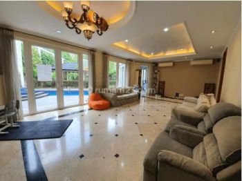 Lebak Bulus Dalam Komplek Siap Huni Dengan Kolam Renang