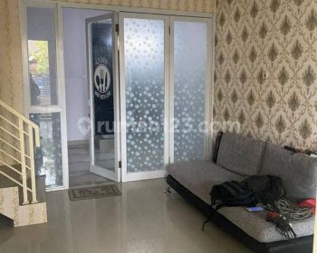 Wilson Rumah 2.5 lantai uk 6x12 di poris indah