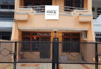 Disewakan Murah Rumah 2 Lantai di Kelapa Gading