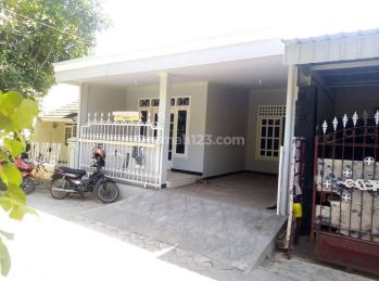 Dijual Murah Rumah 2 Lantai Siap Huni di Perum Bugul Permai SHM Bagus