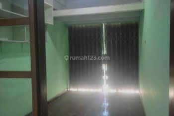 Rumah Bagus Siap Huni 5 Kamar Di Taman Kopo Indah Bandung