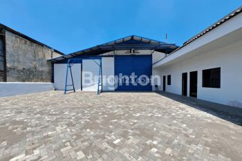 GUDANG MARGOMULYO BEBAS BANJIR AKSES KONTAINER DEKAT PINTU TOL