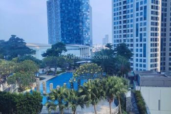 Apartement Casa Grande Phase 2 3 BR Semi Furnished Bagus