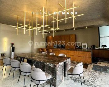 Modern Luxurious House with private Dock Rumah pantai mutiara