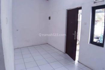 Disewakan Rumah Jalan Kembar