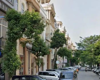 Disewakan cepat ruko cordoba PIK 3 lantai posisi bagus rapih