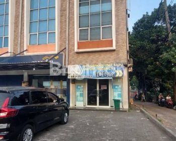 RUKO EAST POIN, 3Lt, deket LRT,Jalan Raya Mustikasari TambunBEKASI Timur