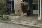 thumbnail-disewakan-rumah-cluster-damar-di-green-ara-bekasi-0