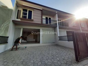 Rumah Usaha Amsterdam Di Green Mansion Juanda Lokasi Terdepan