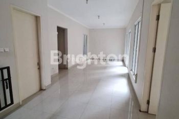 Rumah Mewah San Lorenso