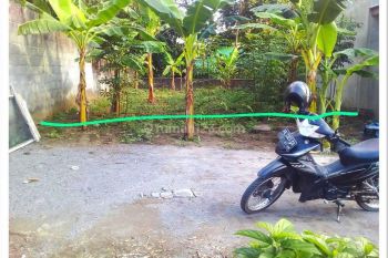 Dekat Kampung Flory Pangukan 5 Menit Kawasan Pemda Sleman, Pekarangan