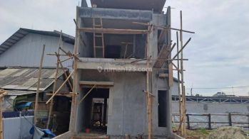 Rumah 2 lantai premier kontemporer 600 jutaan di Cimanggis