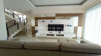 Dijual rumah bagus citra green dago