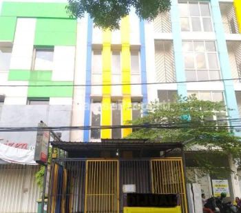 Sewa Ruko Rungkut Asri Utara 3 Lantai Lokasi Pinggir Jalan Raya
