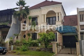 RUMAH 2 LANTAI SIAP HUNI TIDAR MALANG